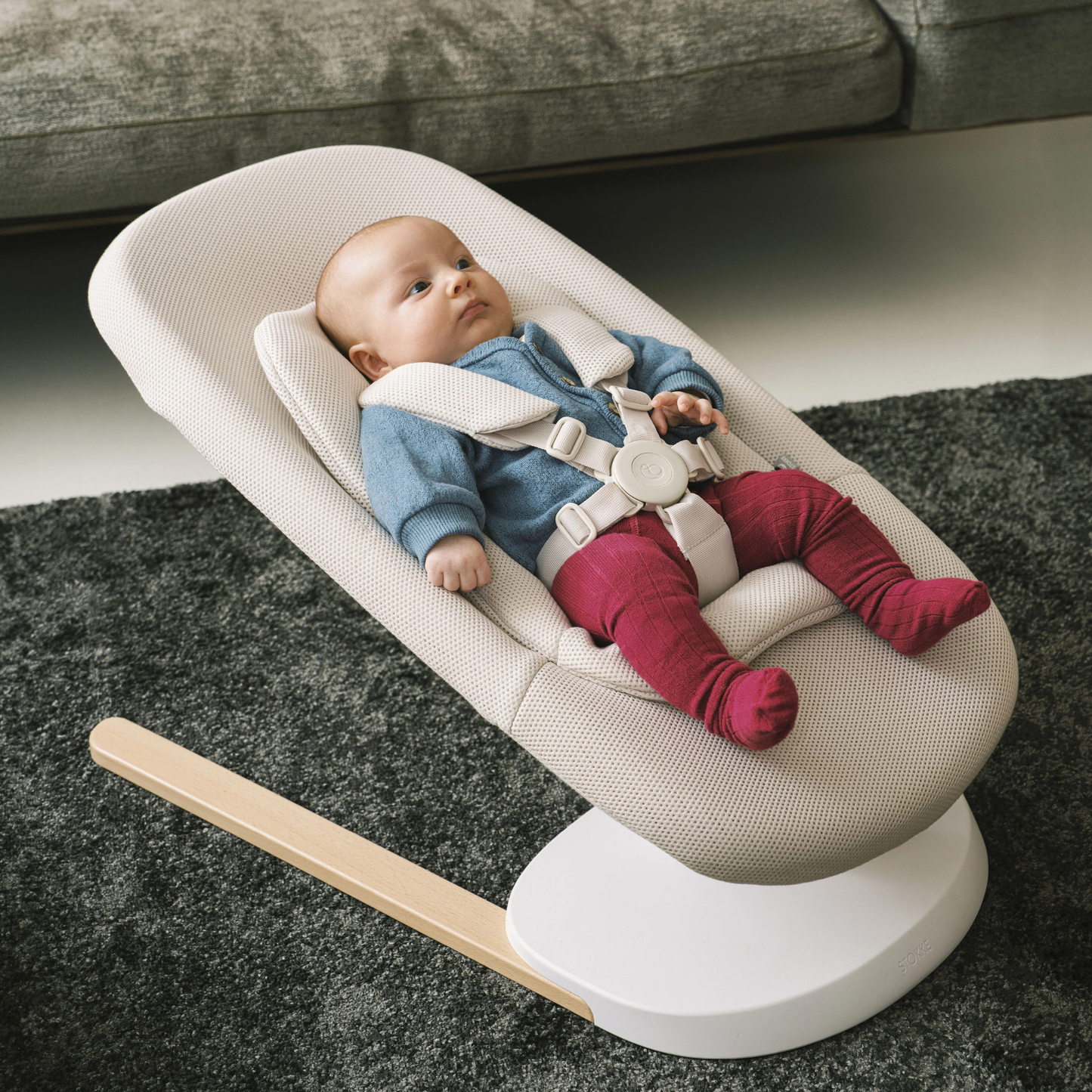 Silla Nido Mecedora Yoga™ - Light Sandᵘˢ | Stokke
